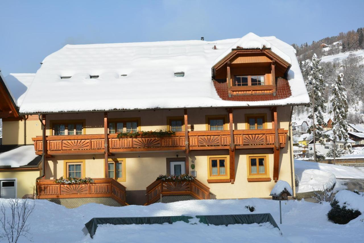Апартаменти Haus Ingrid Занкт-Ґеорґен-об-Мурау Екстер'єр фото